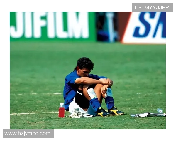 足球巨星赛场落泪感人瞬间高清手机壁纸合集